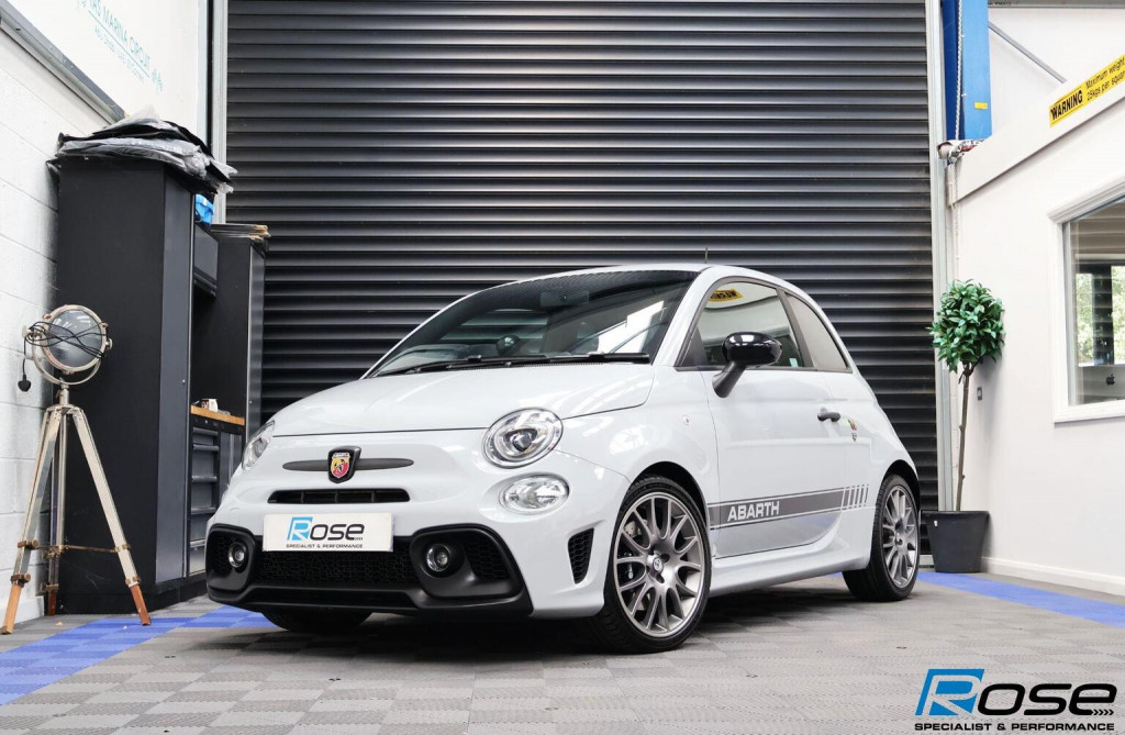 2022 Abarth 595